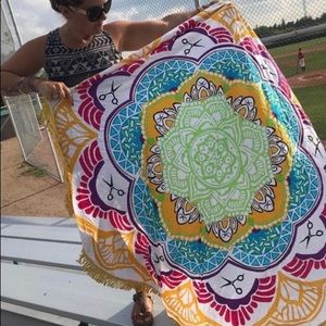 Hairstylist beach blanket